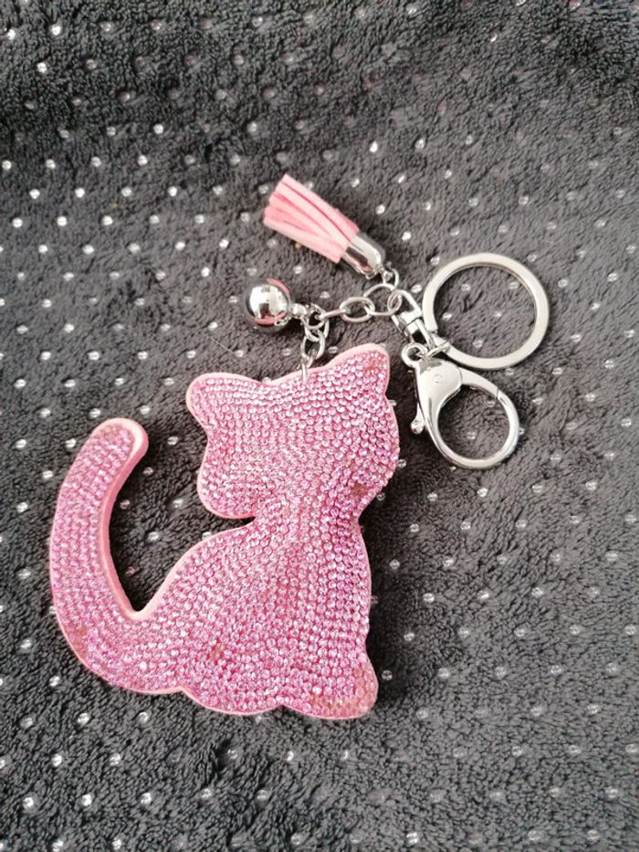 Lot de 2 porte-clefs chien et chat - photo numéro 2