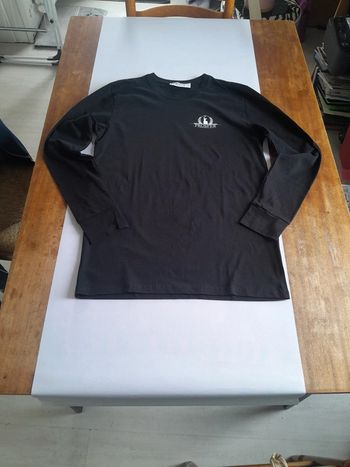 Superbe tee shirt neuf manche longue coton Prosper Paris