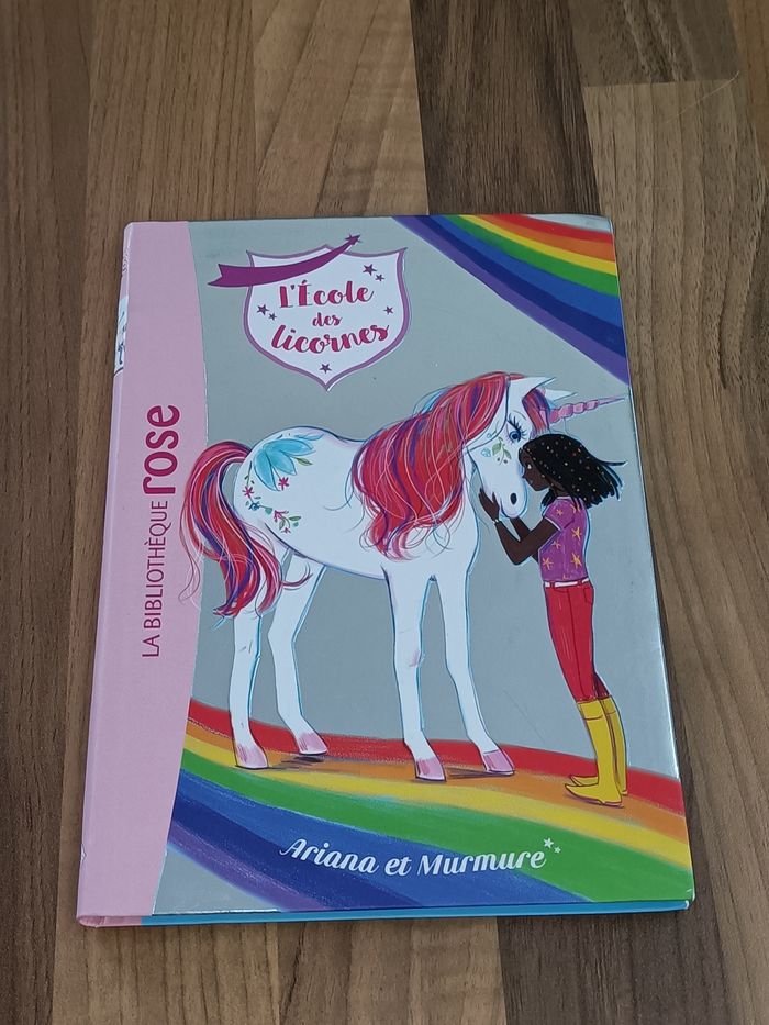 Livre École des licornes 🦄 tome 8 Ariana et Murmure - photo numéro 4