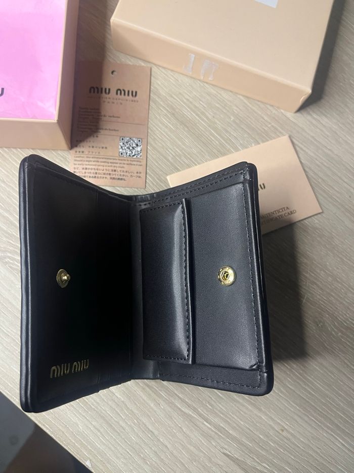 Porte monnaie miu miu noir neuf - photo numéro 5