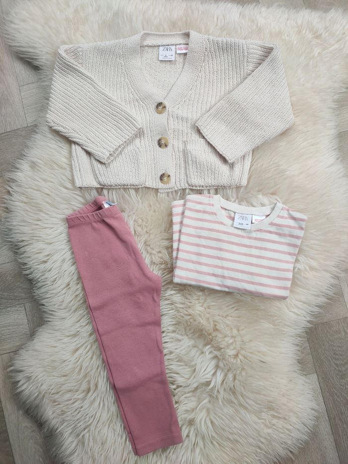 Lot de vêtements demi-saison Zara 18/24 mois état neuf
