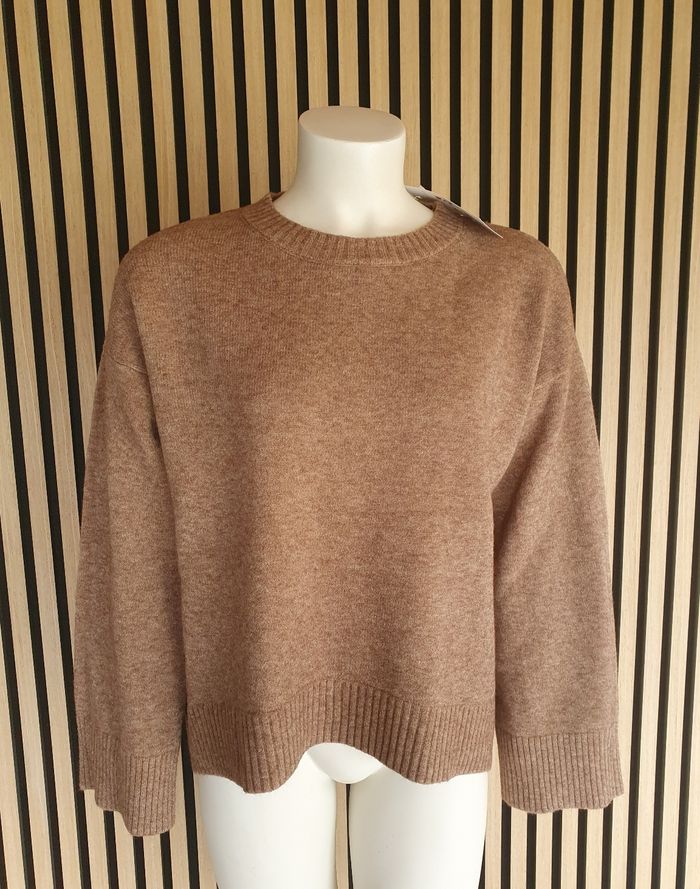 Magnifique pull d'hiver She's Milano 🖤 - photo numéro 2