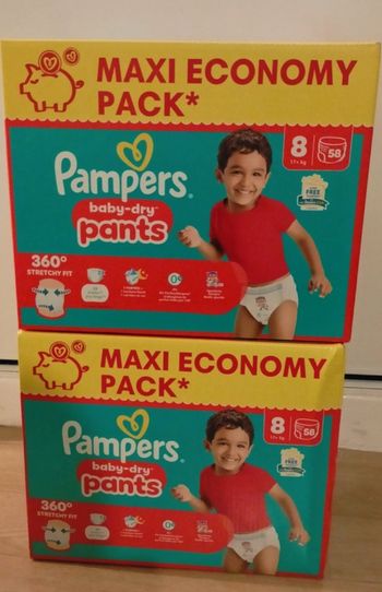 2 cartons de couches Pampers pants taille 8