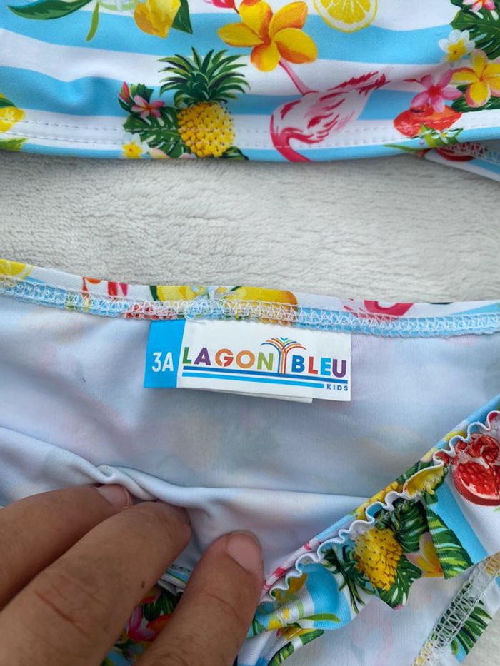 Maillot de bain neuf 3 ans - photo numéro 3
