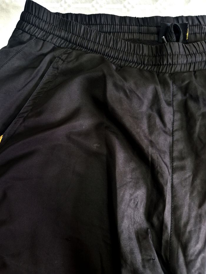 Pantalon court / pantacourt  / survêtement  , homme Airness  , taille L - photo numéro 4