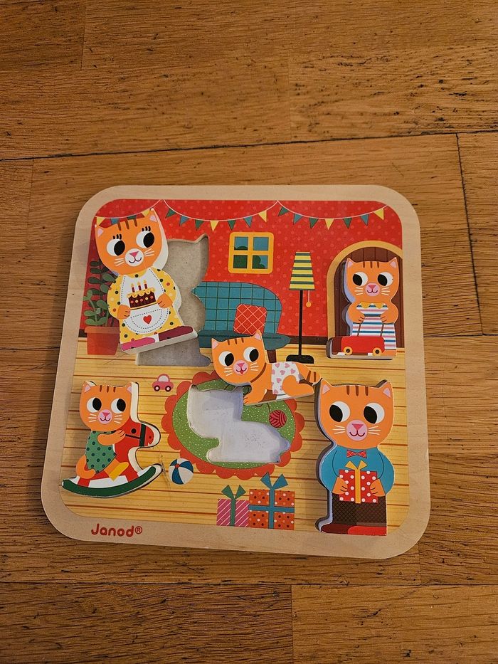 Puzzle famille chat en bois Janod - photo numéro 2