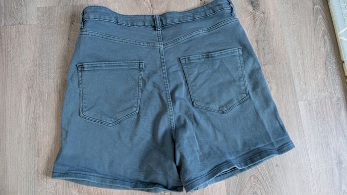 Short jean femme 40 - photo numéro 2
