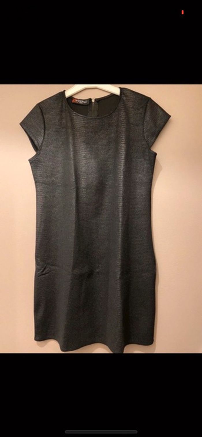 Robe noire