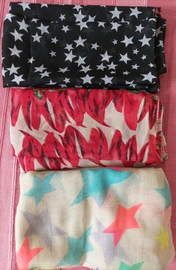 3 foulards légers
