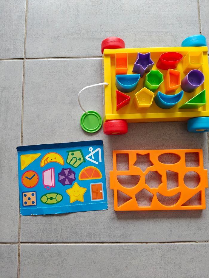 Chariot à formes à tirer tbe - photo numéro 2