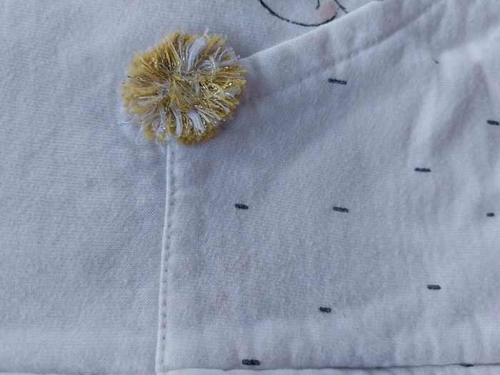 Veste zippée 18 mois. - photo numéro 2