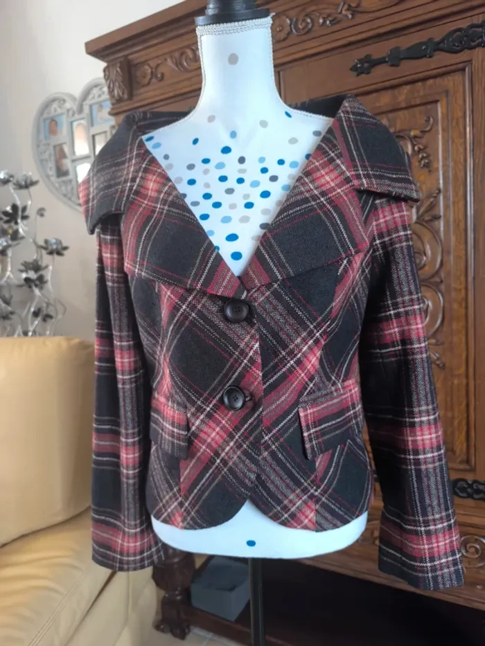 Très jolie veste tissu écossais - photo numéro 3