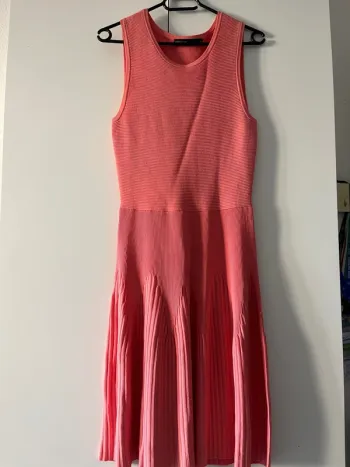Robe rose Karen Millen