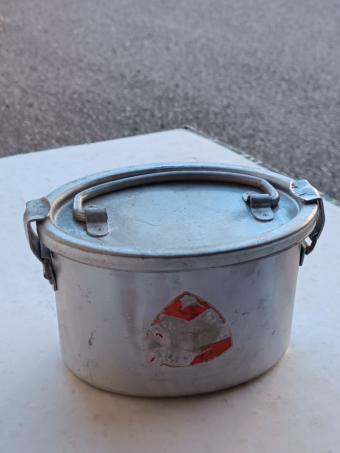 Ancienne gamelle aluminium - photo numéro 3
