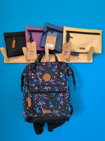 Sac Cabaïa Saturn 2 pochettes Édition limitée Noël Taille S neuf + 3 pochettes Mars / Moon / Uranus