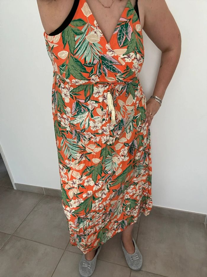 Robe à fleurs d’été Camaïeu T42-44 - photo numéro 2