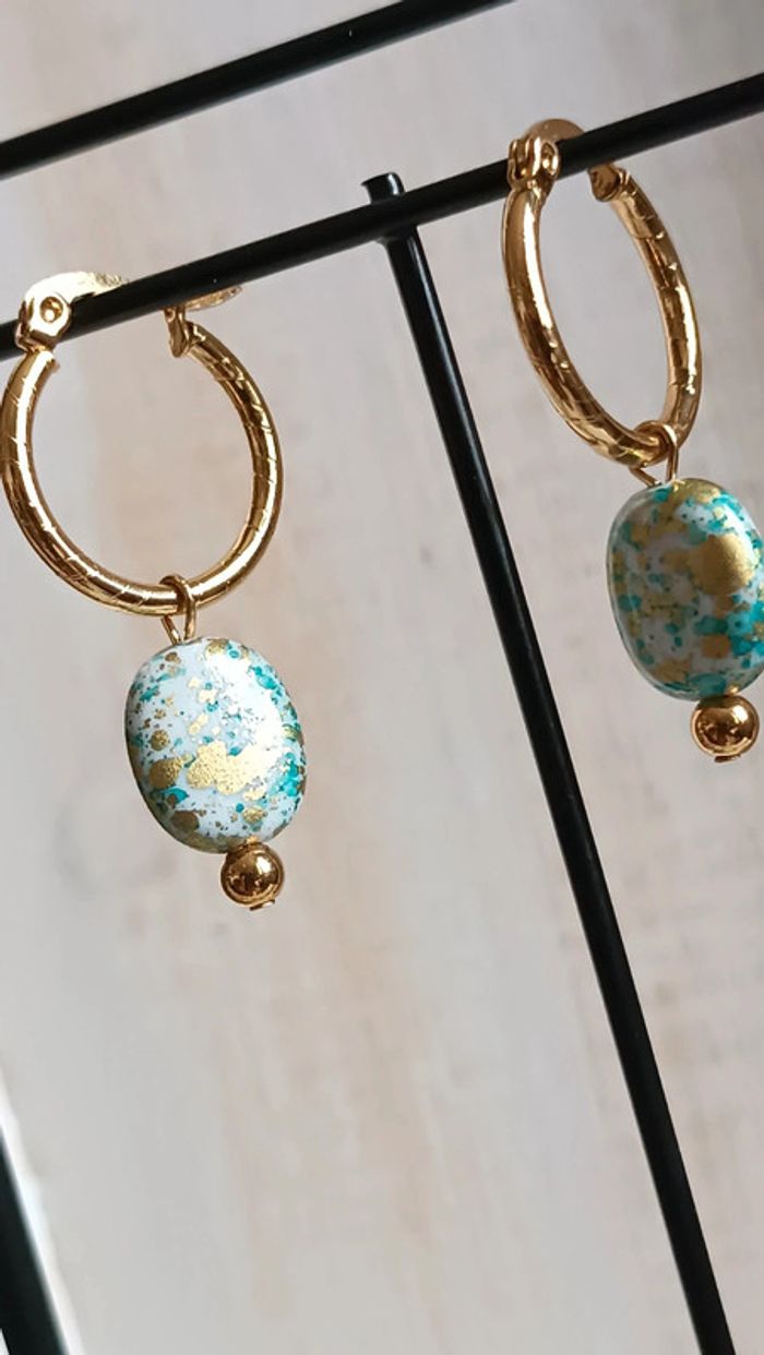 Jolies créoles à breloques en acier inoxydable - photo numéro 2