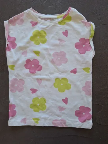 Tee shirt sans manches