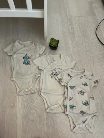 Lot de 3 body manches courtes stitch
