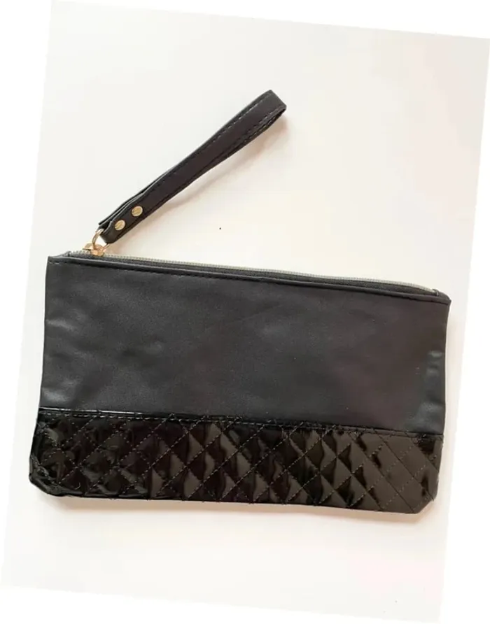 Pochette noire imitation cuir