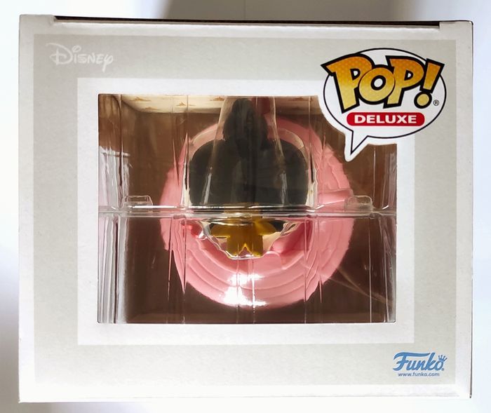 Figurine Funko Pop Disney Alice in Wonderland Queen of Hearts in Mad Tea Cup 1107 - photo numéro 5