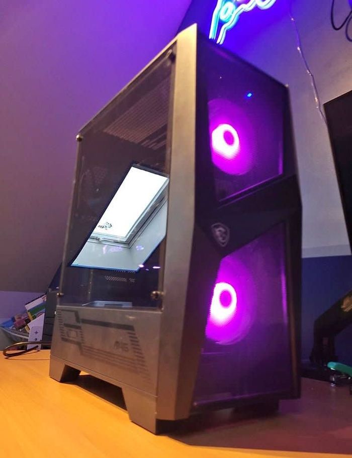 En vente de PC gamer - photo numéro 4