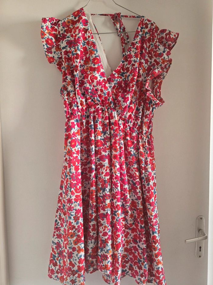 Magnifique robe fleurie femme 46