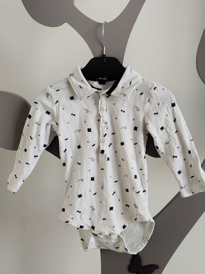 Body manches longues blanc imprimé noir Kiabi taille 18 mois