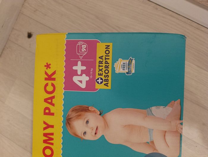 Lot pack de couche et lingette - photo numéro 2