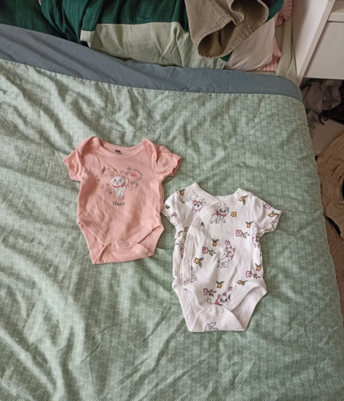 Lot 2 body manche courte Marie 1 mois