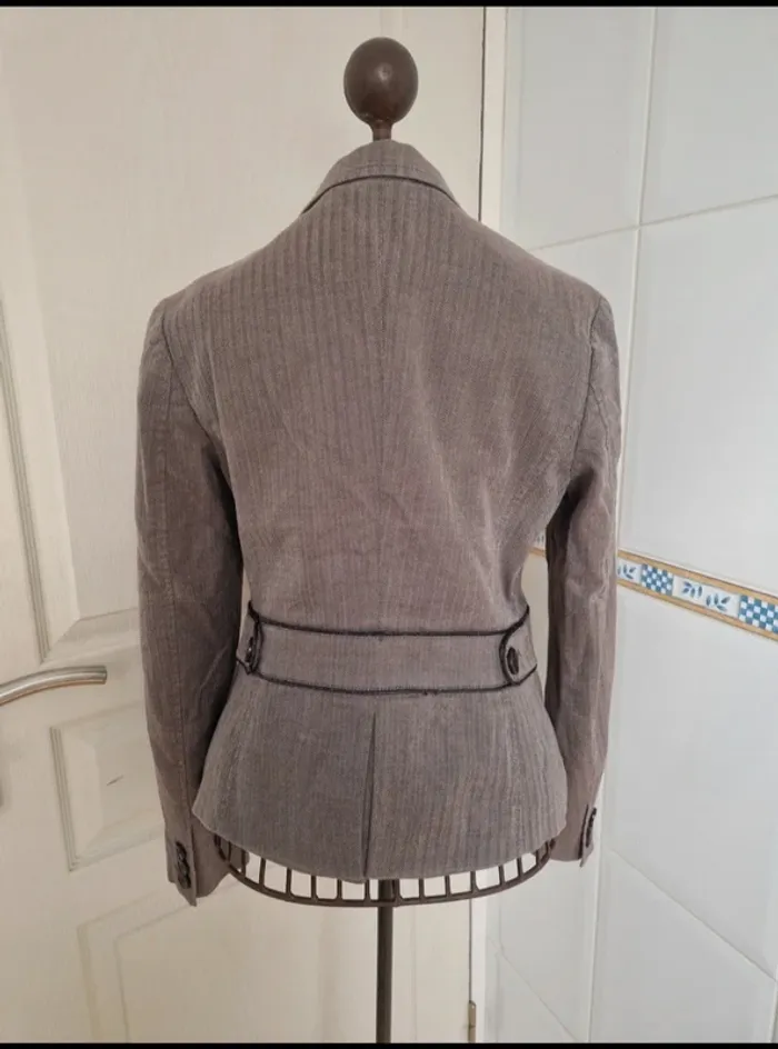 Jolie veste blazer cintré femme esprit taille M/38 - photo numéro 4