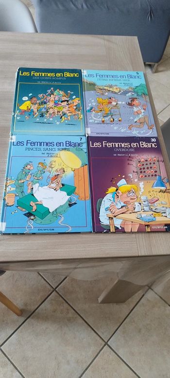 Livres Les femmes en Blanc