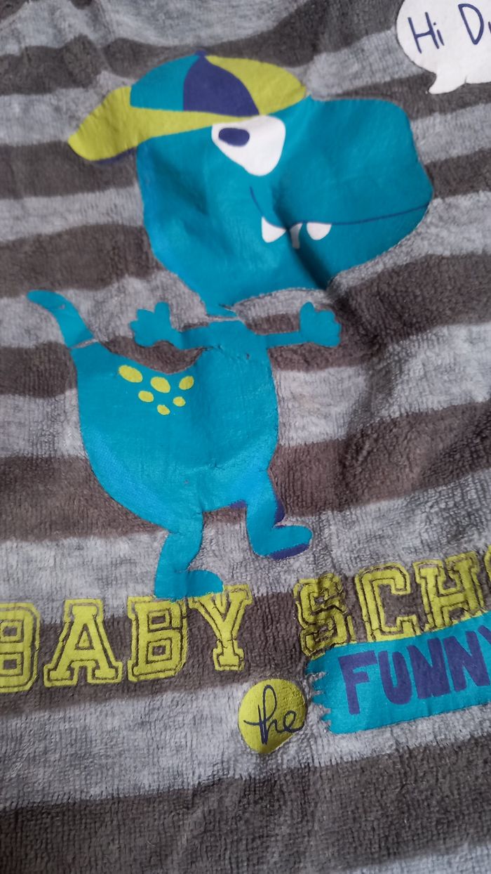 Pyjama dino - photo numéro 2