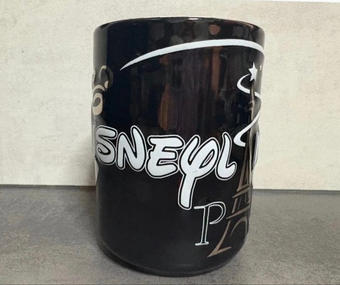 Tasse noire & argentée Disneyland Paris – Tour Eiffel - photo numéro 2
