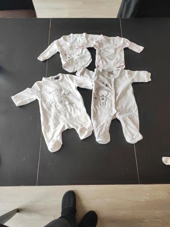 Lot bébé 0mois