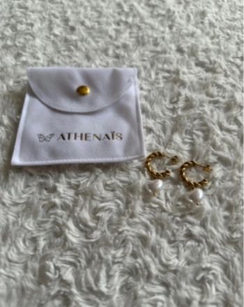 Boucles d’oreilles en acier inoxydable neuves 