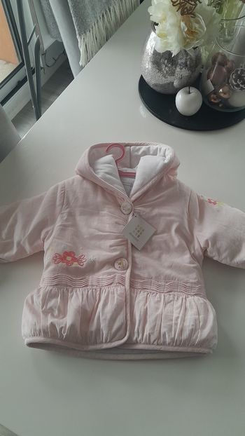 Manteau chaud fille neuf absorba 9 mois