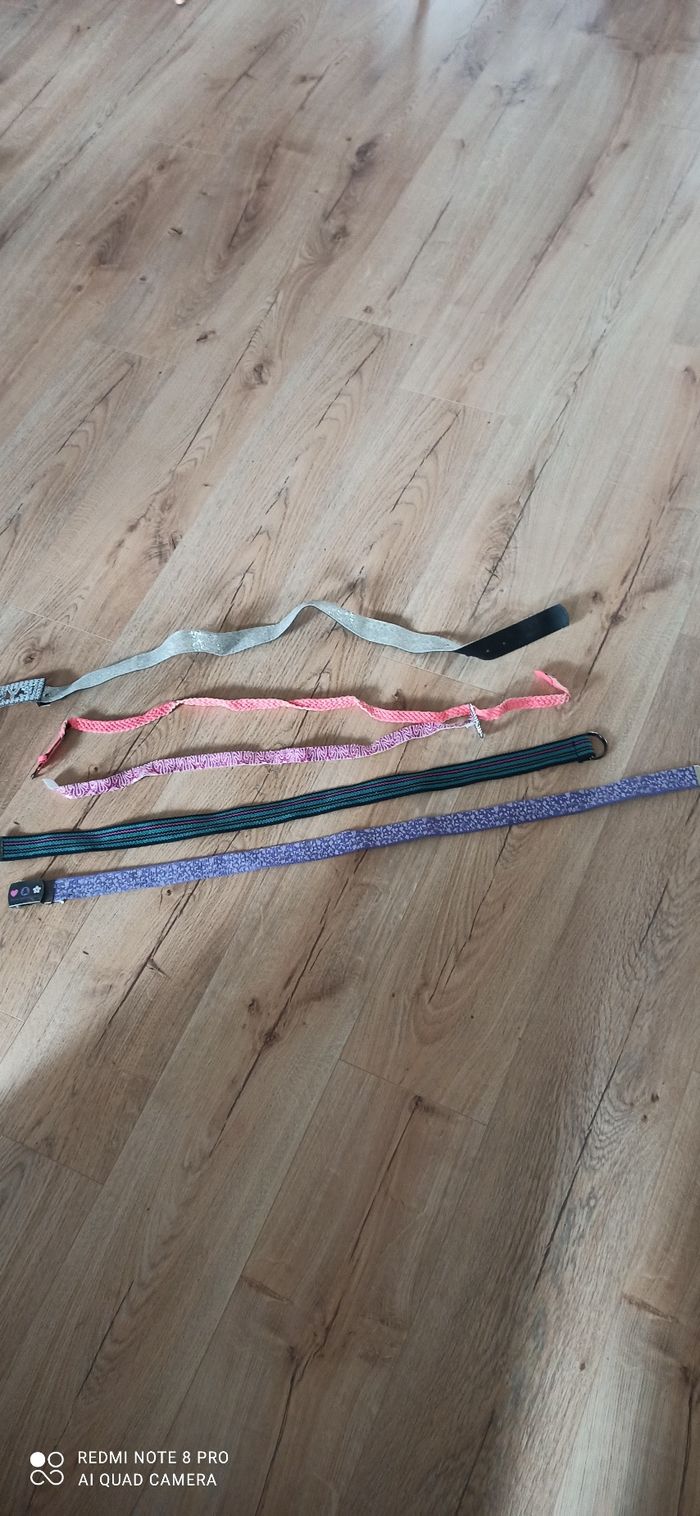 Lot de 5 ceintures 10 ans