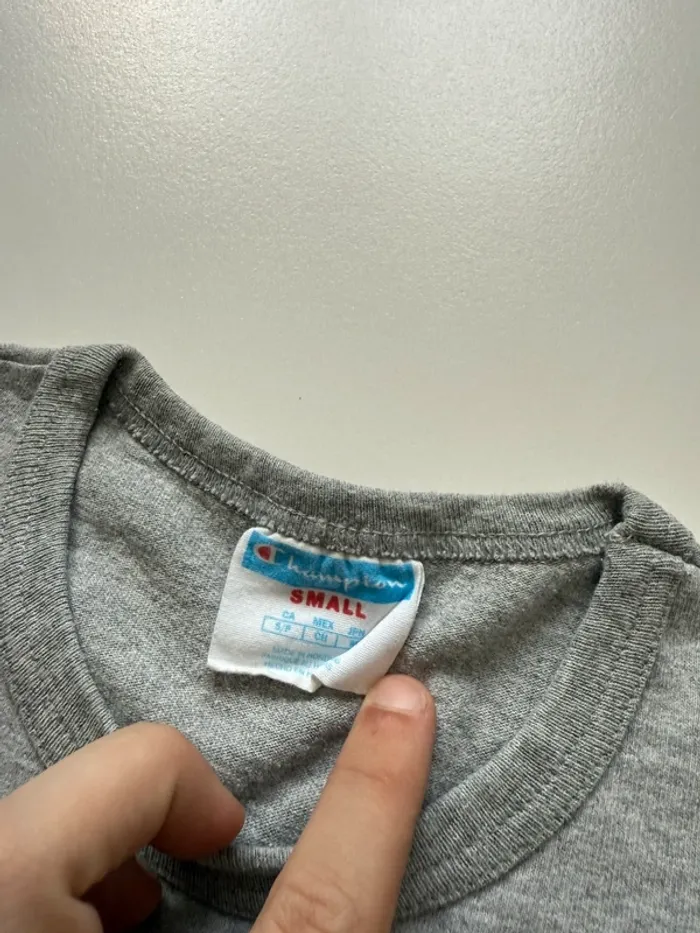T shirt Champion gris - photo numéro 3