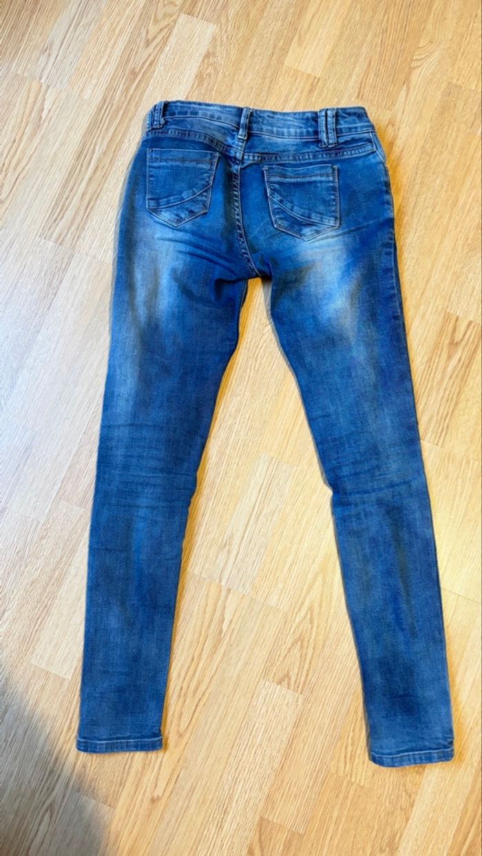 Jean femme - photo numéro 3