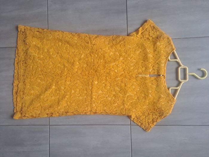 Robe dentelle jaune moutarde DDP Taille M - photo numéro 8