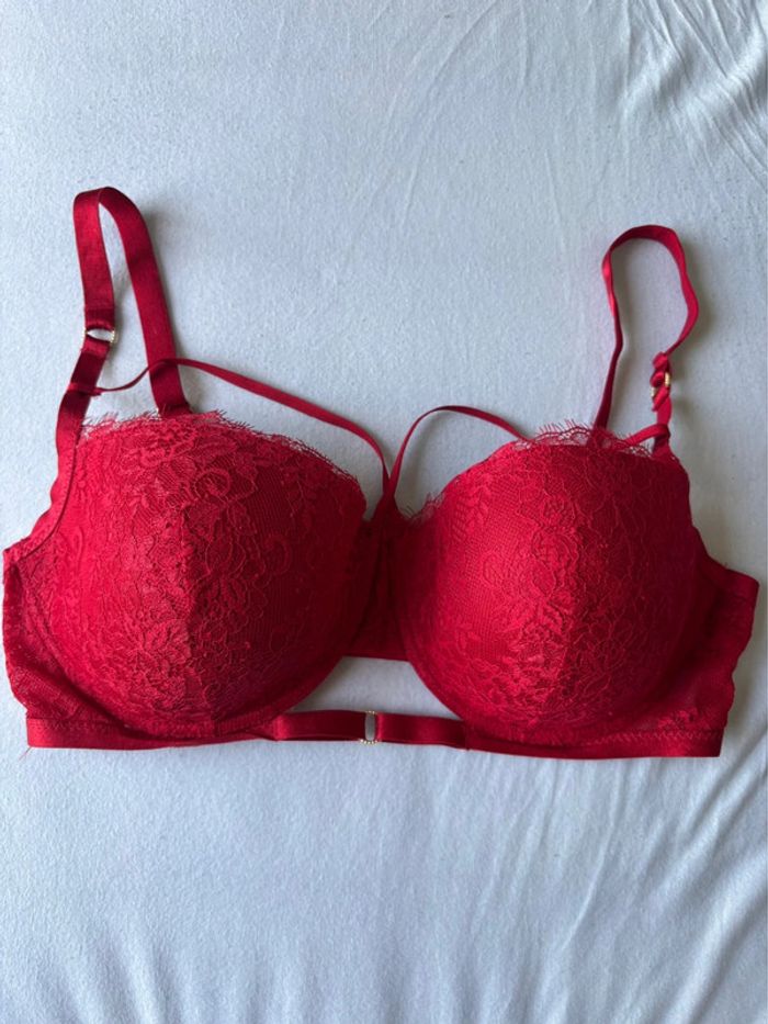 Soutien gorge bordeaux Intimissimi - photo numéro 2