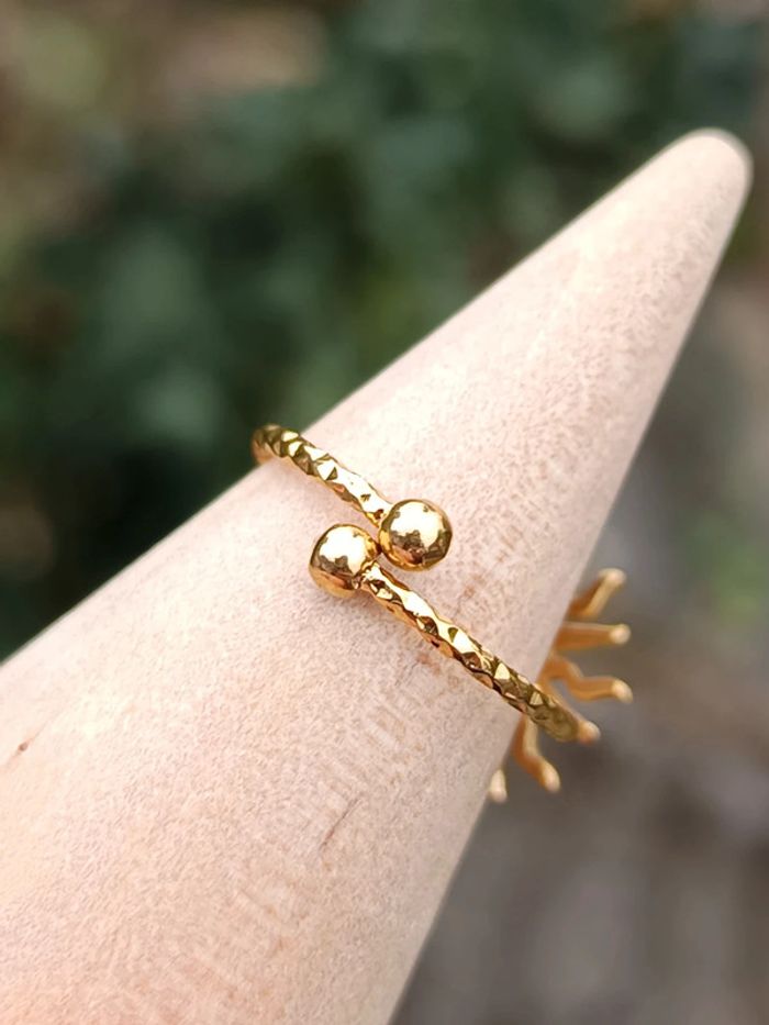 Bague acier inoxydable soleil doré - photo numéro 3