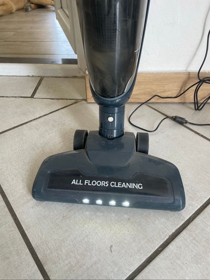 Aspirateur Proline lithium 18 v état neuf - photo numéro 2