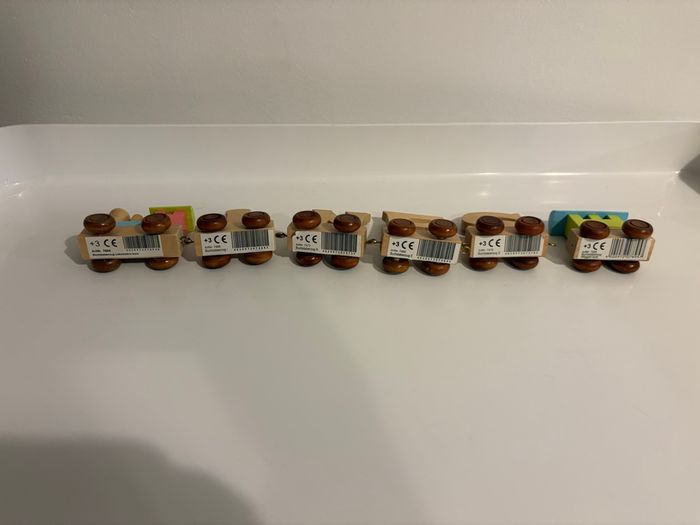 Train en bois prénom Inès - photo numéro 5