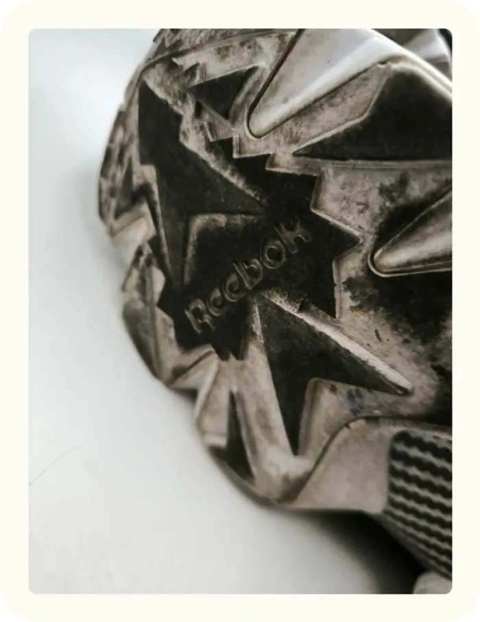 Baskets vintage Edition limitée Reebok status insta pump fury ar Taille 42.5 - photo numéro 9