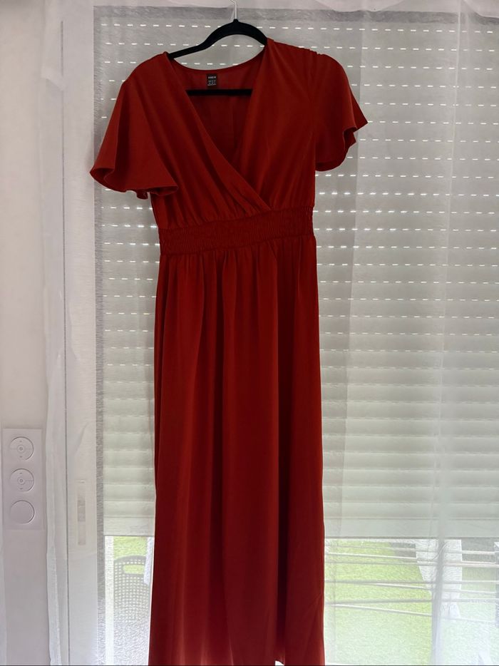 Robe longue marron col V - Neuve jamais portée