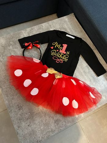 Tenue premier anniversaire