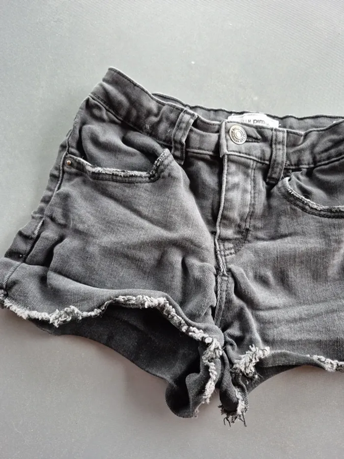 Short fille - photo numéro 2