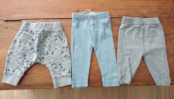 Lot pantalons 1 mois - photo numéro 3
